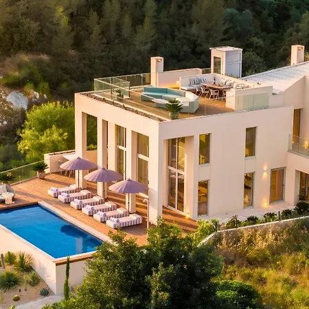 Luxury Medusa Paraiso Sea Views